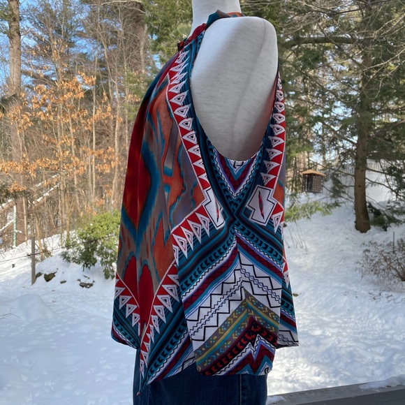 FASHION WEB Halter Neck Blouse - Picture 4 of 11